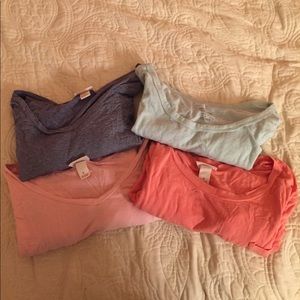 Bundle 4 Mossimo tee shirts all worn once