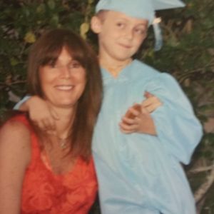 Meet your Posher, Dee