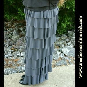 GREY 8 layer ruffle skirts. 4 sizes! NWT.