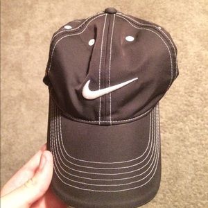 Nike golf hat