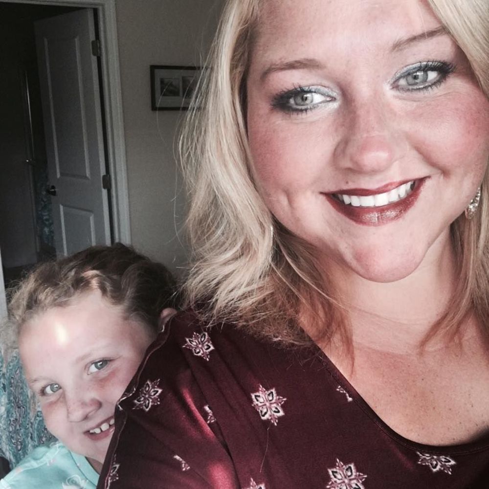 Meet your Posher, Holly