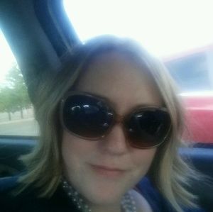 Meet your Posher, Ladonna