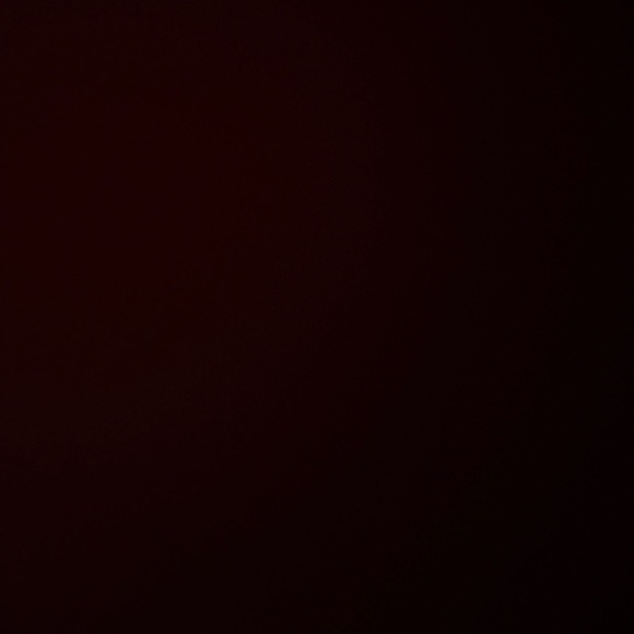 Meet your Posher, Claire - Picture 1 of 1