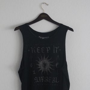 URBAN OUTFITTERS MONT LAROC MINERALIZED MUSCLE TEE URBAN OUTFITTERS MONT LAROC MINERALIZED MUSCLE TEE