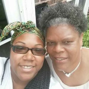 Meet your Posher, Evelyn