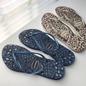 Havaianas Slim Animal Print Sandals Bundle