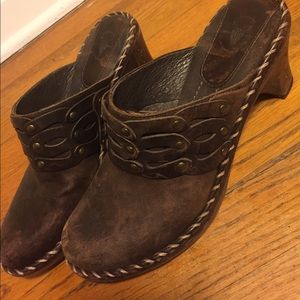 Frye Charolette brown clogs Frye Charolette brown clogs