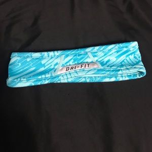 Reversible Nike Headband
