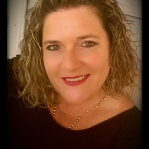 Meet your Posher, Sylvia