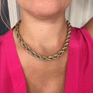 H&M gold tone thick chain necklace H&M gold tone thick chain necklace
