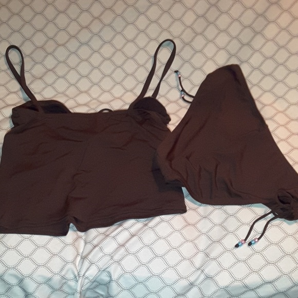 Catalina 2 piece bikini size Large - Picture 2 of 4
