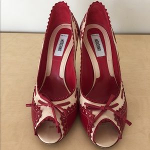Moschino cream red open toe pump shoes mint 36.5 Moschino cream red open toe pump shoes mint 36.5