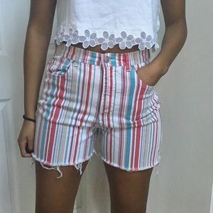 gloria vanderbilt striped shorts
