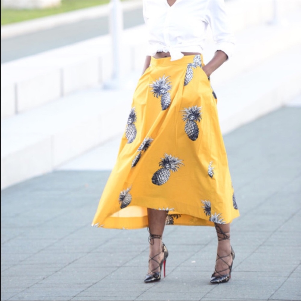Ann Taylor Pineapple skirt