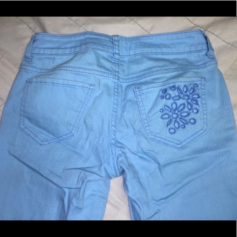 Turquoise Capri