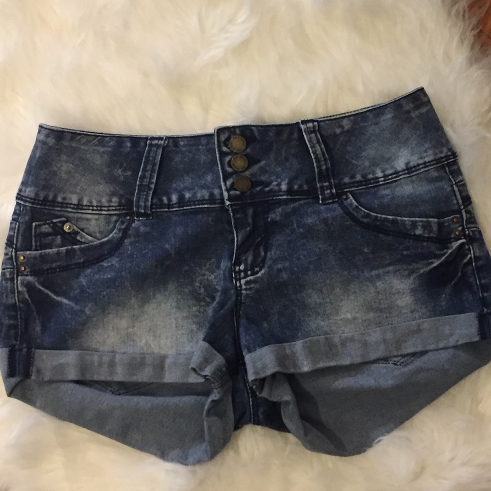 Y.M.I. Button-Up Jean Shorts