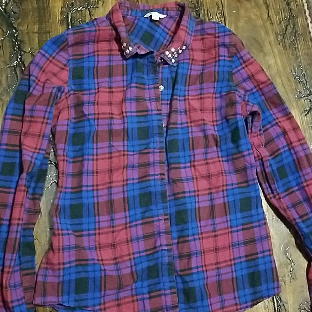 Volcom red and blue flannel size s