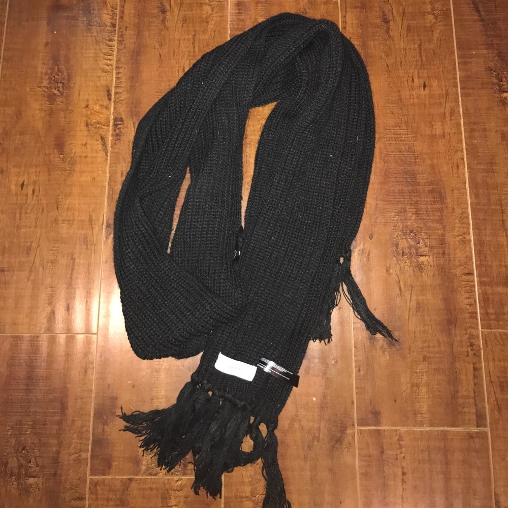 Urban Outfitters wool scarf