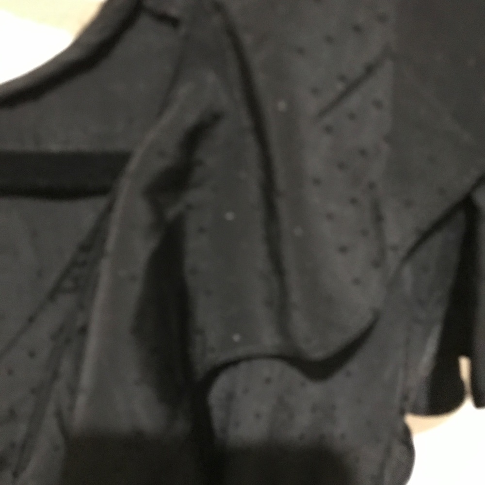Elle Ruffle Blouse - Picture 4 of 7