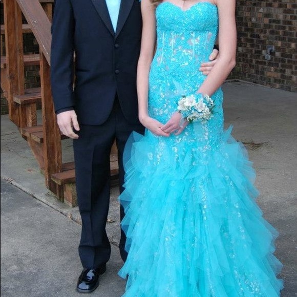 Blue Jovani Prom Dress - Picture 3 of 3