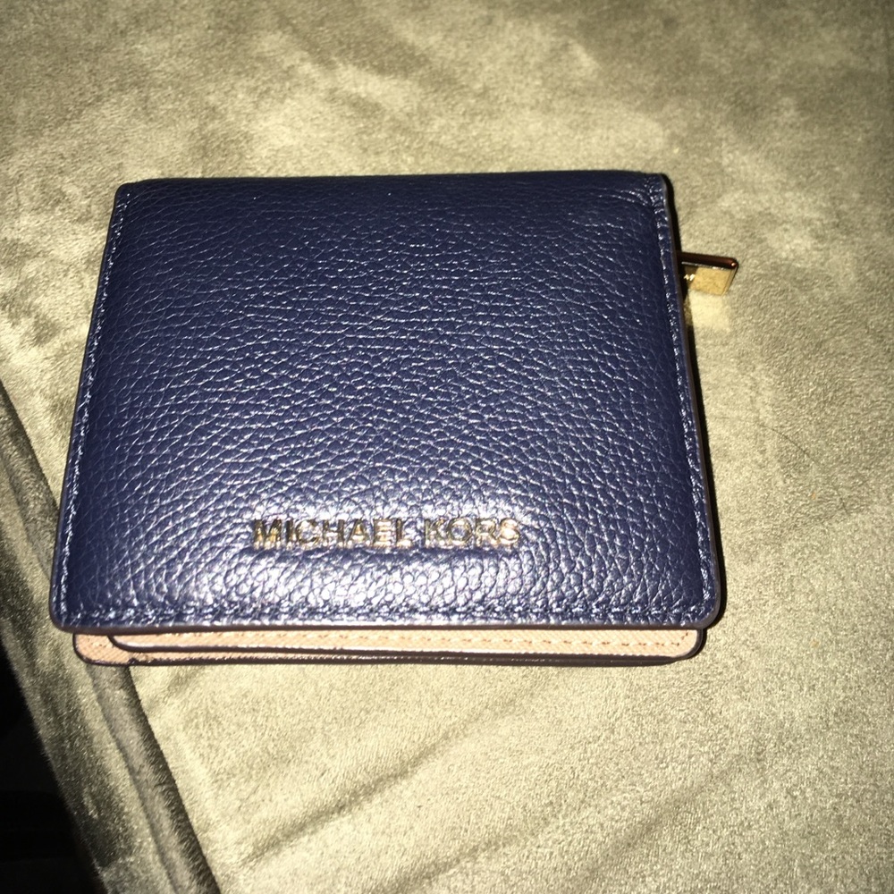 Wallet - Picture 2 of 2