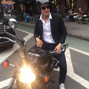 Meet your Posher, Walid