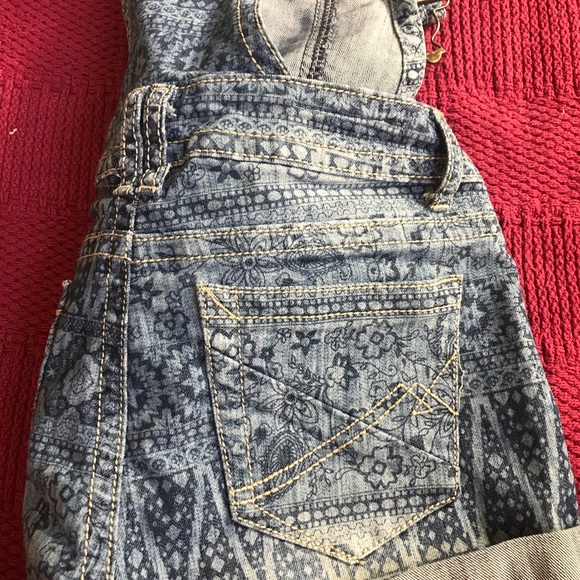 Floral print overalls - Picture 2 of 3