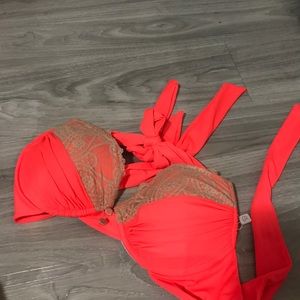 Beach Bunny Neon bikini top