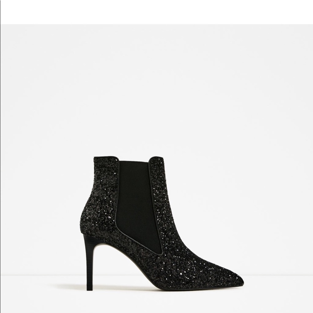 Zara Shiny High Heel Booties. NWT