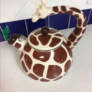 Meet your Posher, Raquel