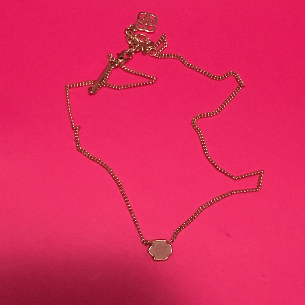 EUC Kendra Scott Drusy Necklace