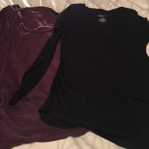 2 Maternity Long Sleeve T-Shirts, size Large 2 Maternity Long Sleeve T-Shirts, size Large