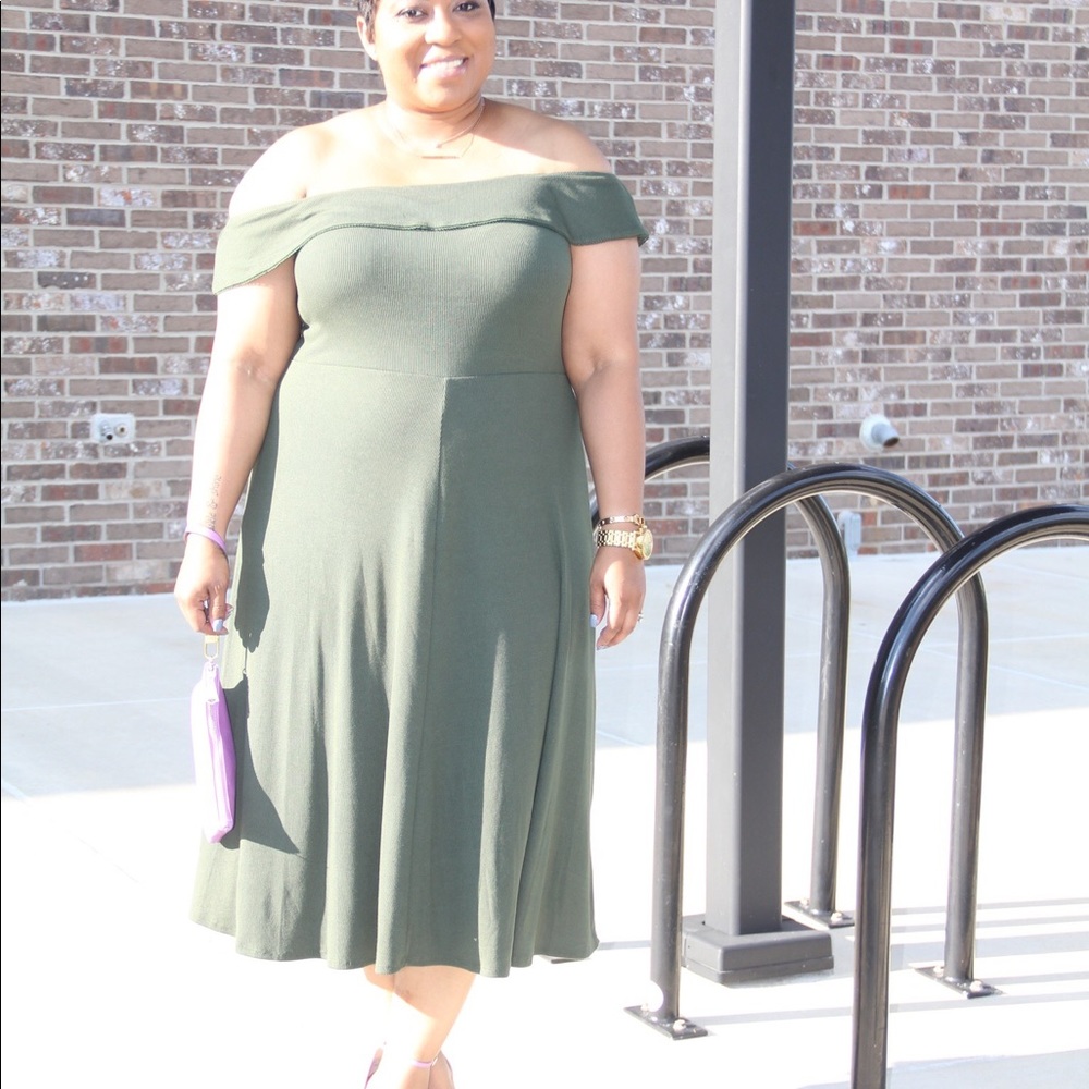 Off Shoulder Midi Dress