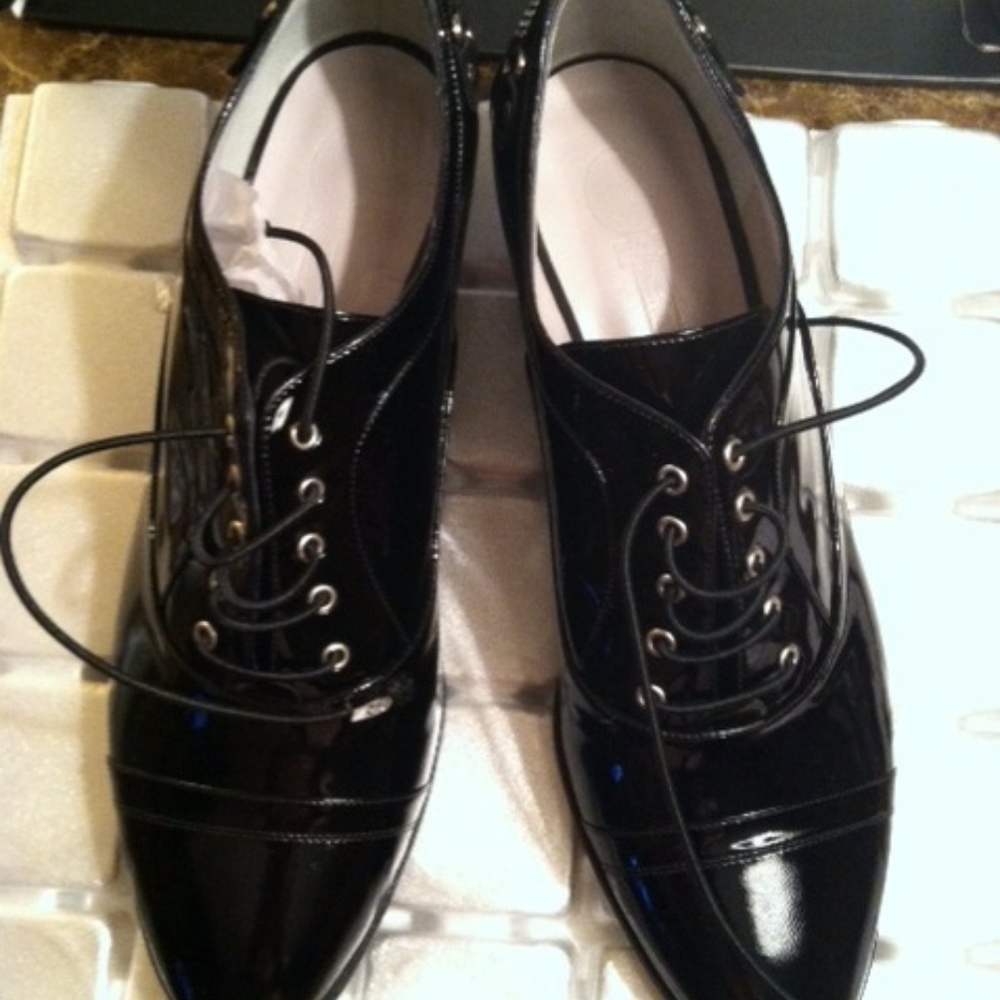Patent leather oxfords
