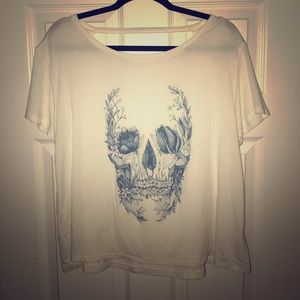 American Eagle White Skull Tee