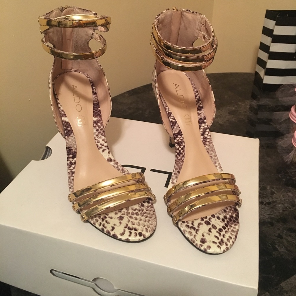 Shoes