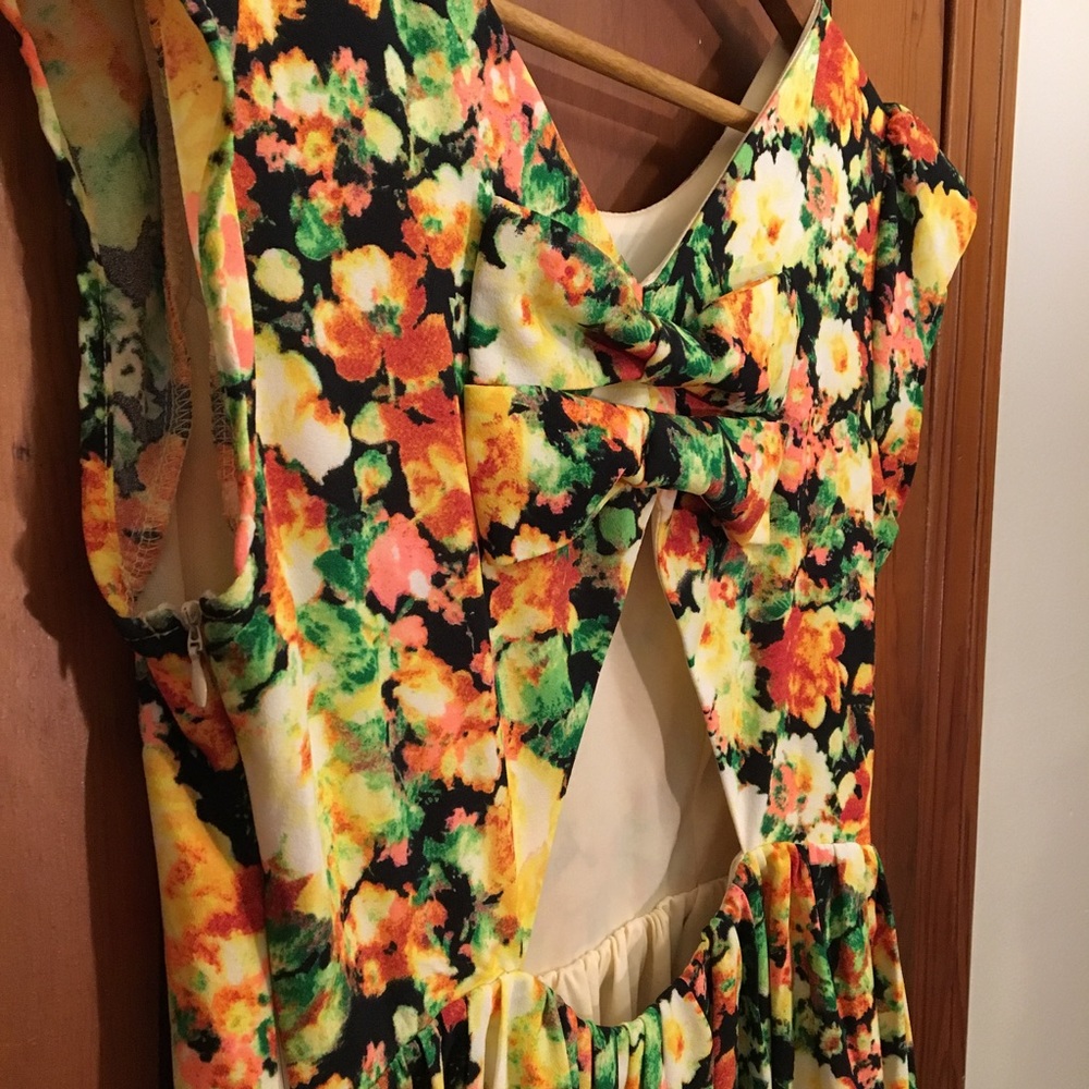 NWT ModCloth Vintage Style Floral Dress