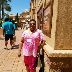 Meet your Posher, Beverly