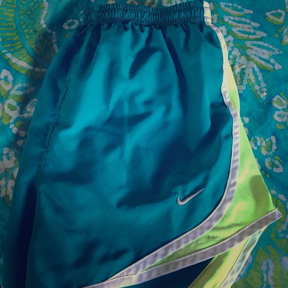 Nike Women’s 3” Printed Running Shorts.
