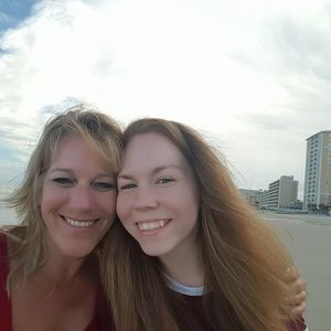 Meet your Posher, Christa