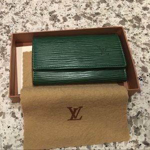Louis Vuitton Epi 4 key holder green