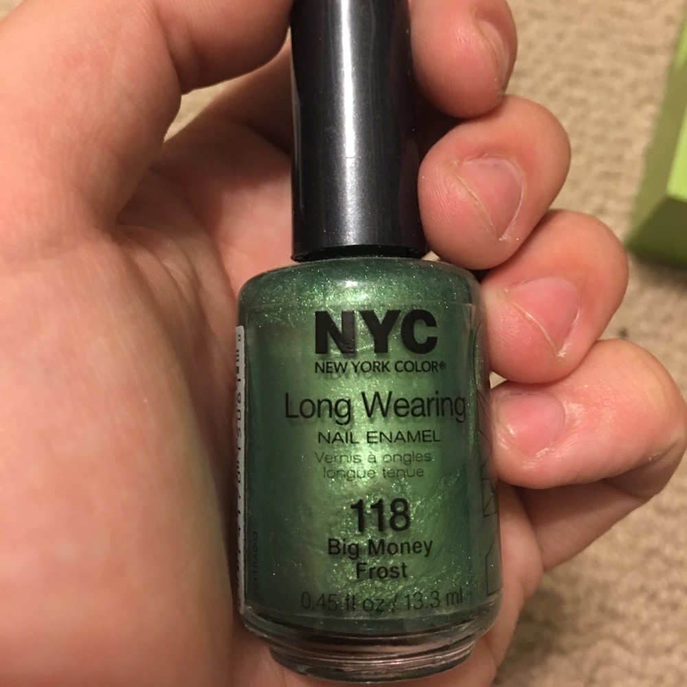 🔥💅 NYC Long Wearing Polish Big Money Frost 🔥💅