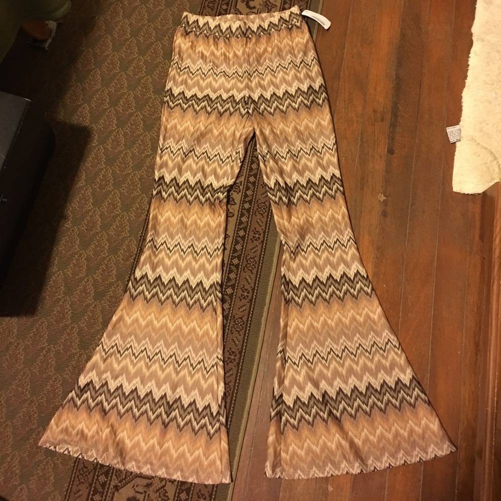 NWT Forever 21 Boho Flare Pants size XS