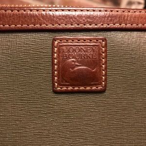 Dooney & Bourke Wristlet Dooney & Bourke Wristlet