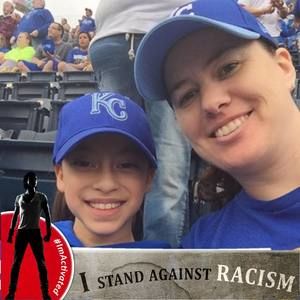 Meet your Posher, Teri