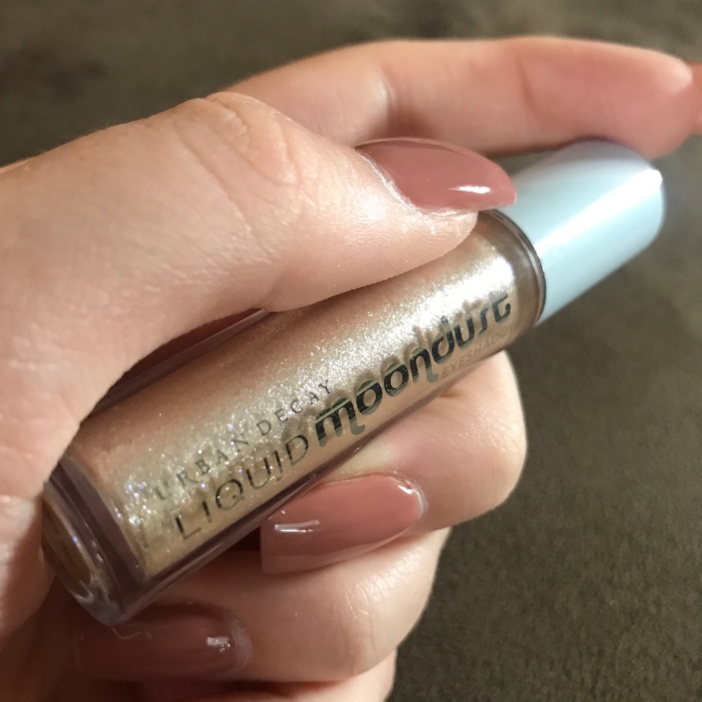 Urban Decay Liquid Moondust Glitter