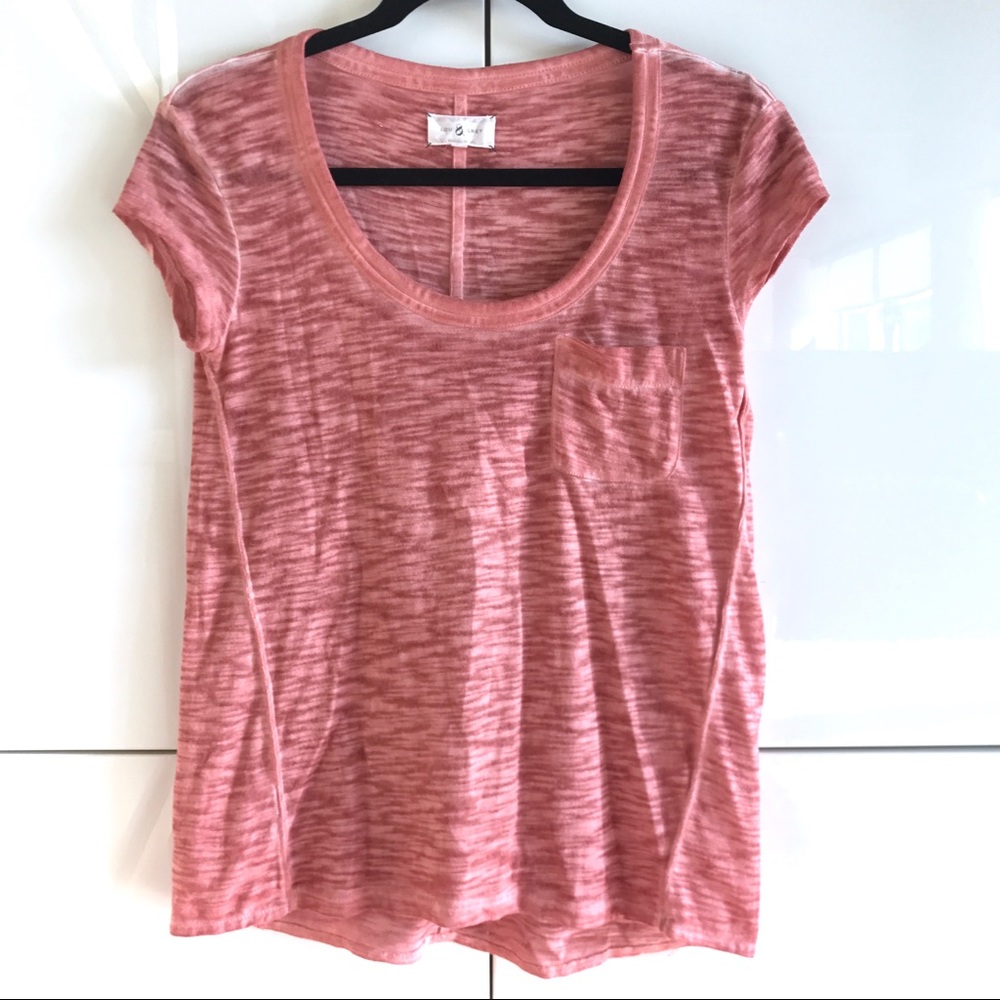 🆕 NWOT Lou & Grey Rose Colored Tee