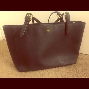 Tory Burch purse
