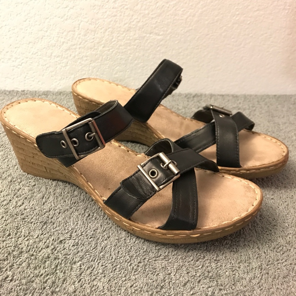 Bella-Vita Modena Black Buckle Slip-on Wedge Heels