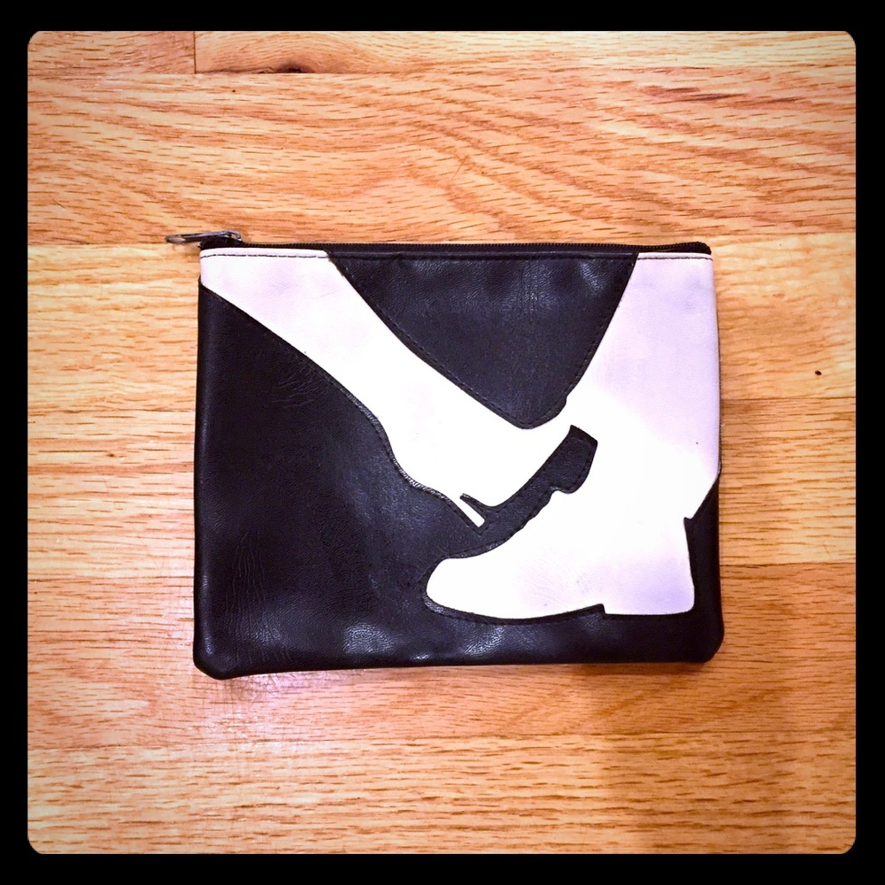 Cheeky Trans Version clutch